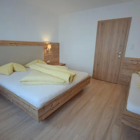 Haus Romana Apartamento *