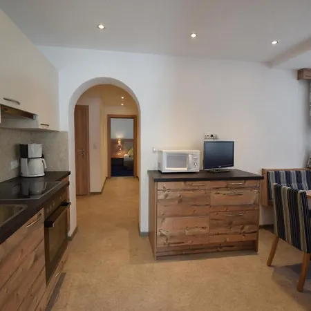 Haus Romana Apartamento *