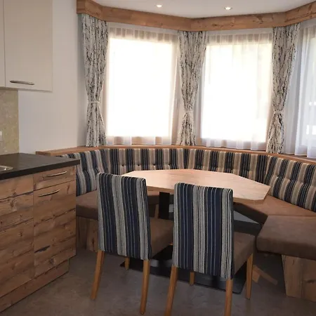 Haus Romana Apartamento