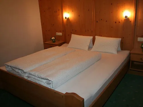 דירה Haus Romana *