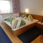 Haus Romana Apartment *