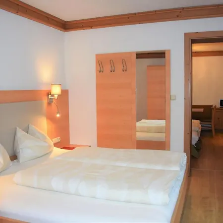 Apartament Haus Romana *