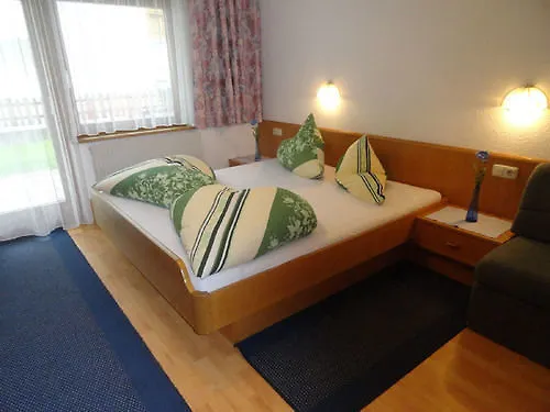 Haus Romana Apartamento *